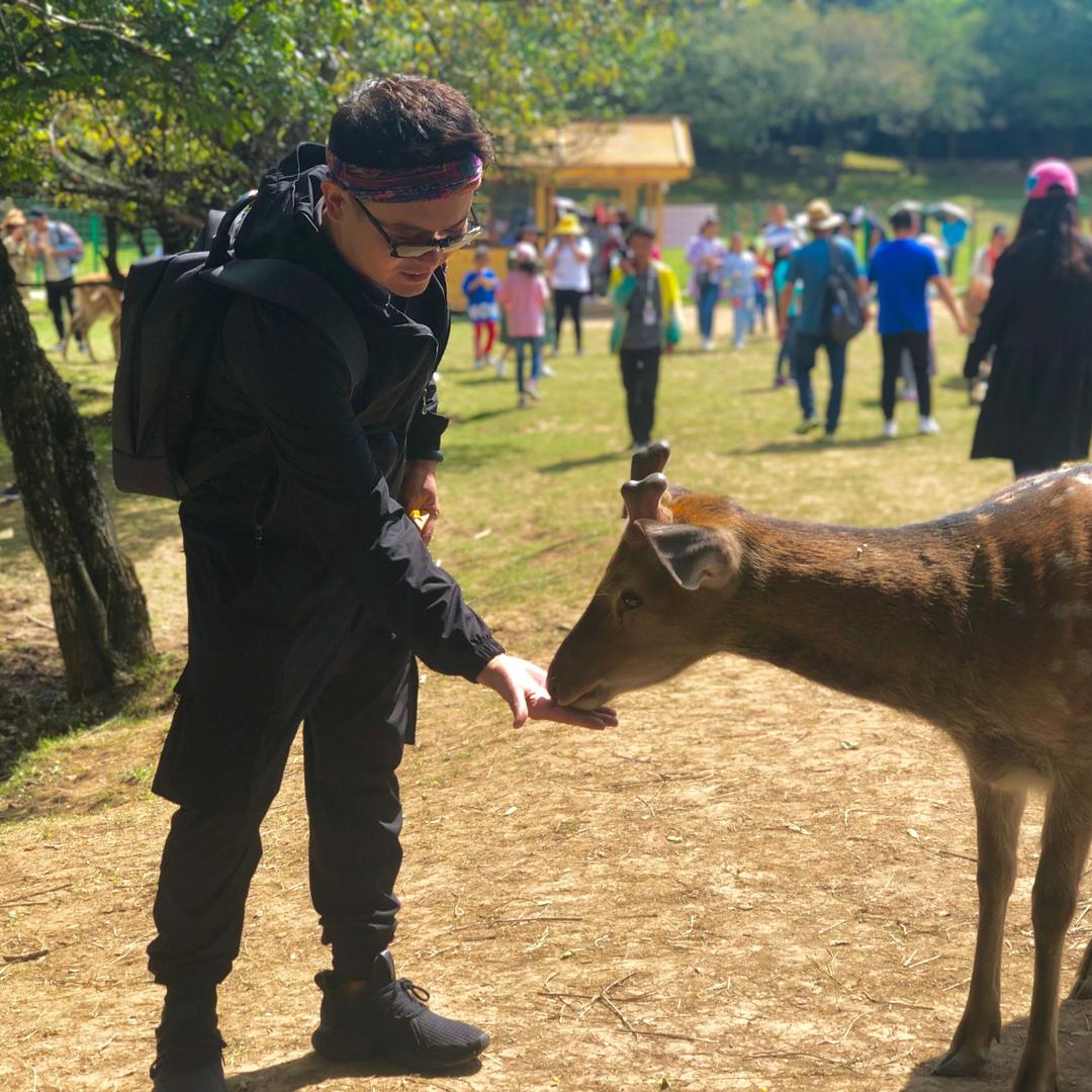 小青年