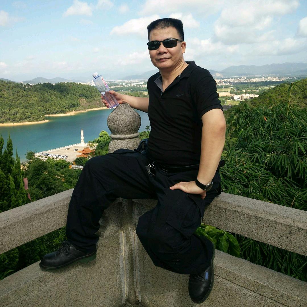 光辉岁月DGHabchinal