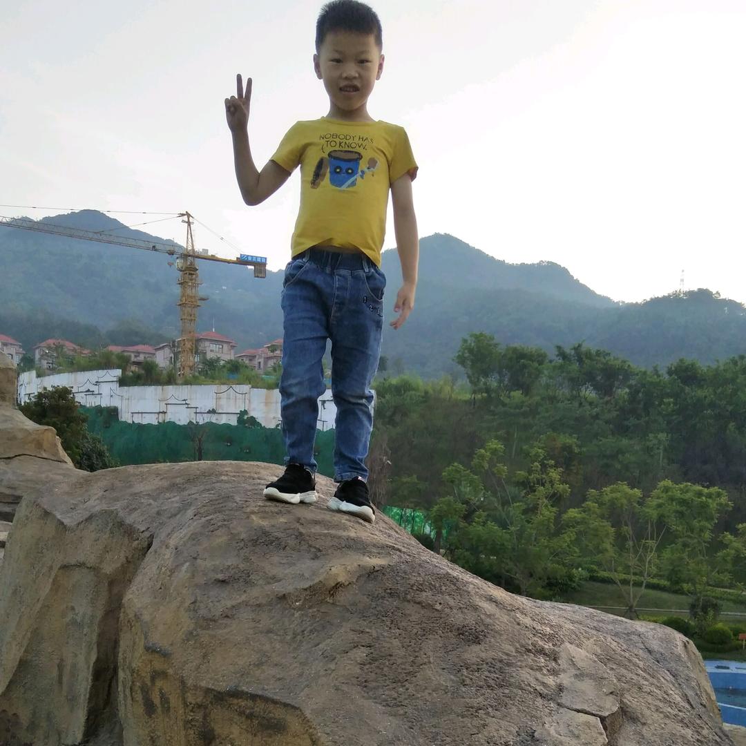 袁三