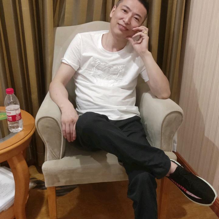 小潘
