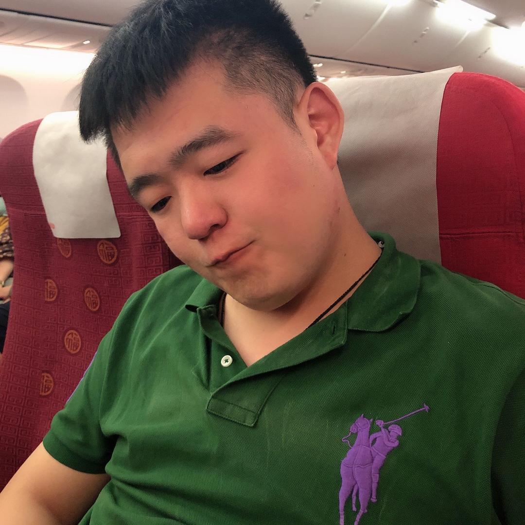 十亿。
