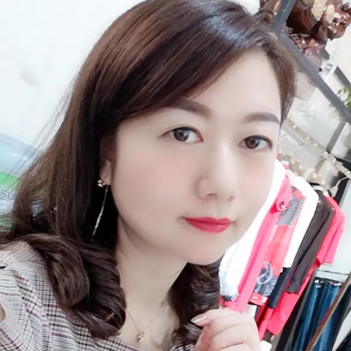 翎星翎月妈妈