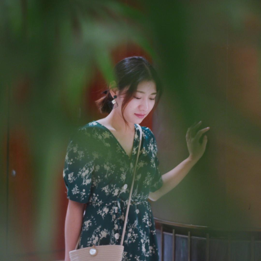 花裙子下的女汉子