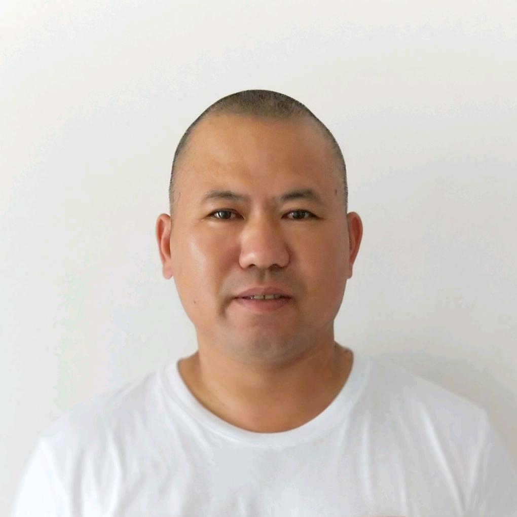 哥：依然潇洒