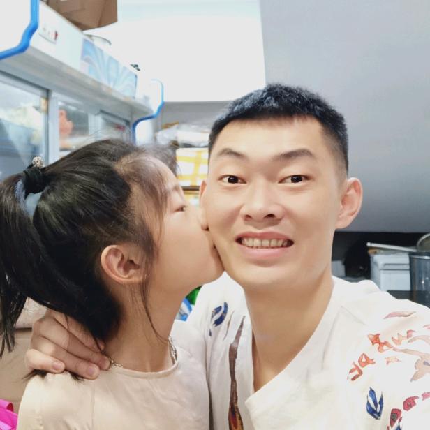 辣元素美蛙鱼头(景乐花苑店)官方号