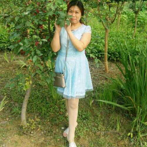 坚强女人，独自生活