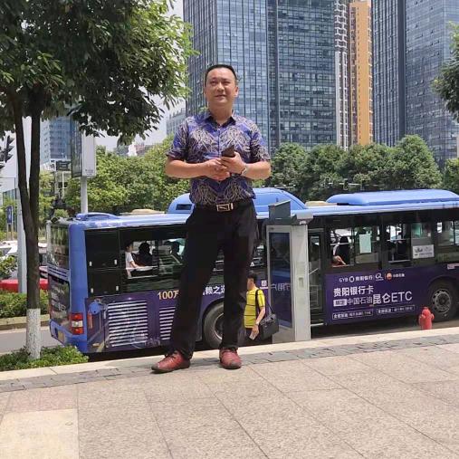 赵洪纯