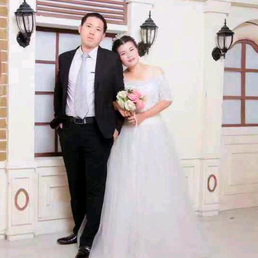 世界 ✘太多虚伪