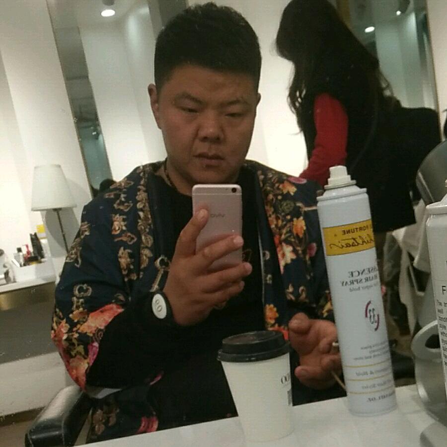 帅帅周至轮胎哥