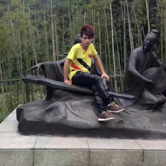 @患上尿毒症的小哥哥。