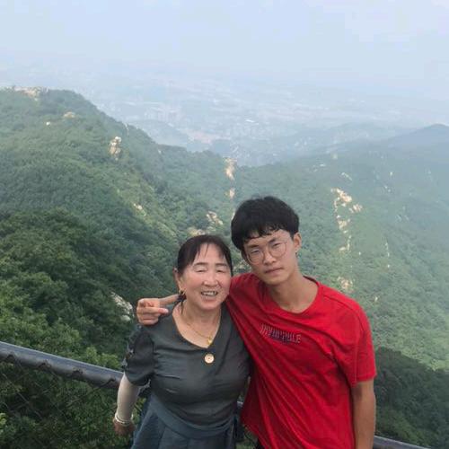 华姐ヾ(@^▽^@)ノ