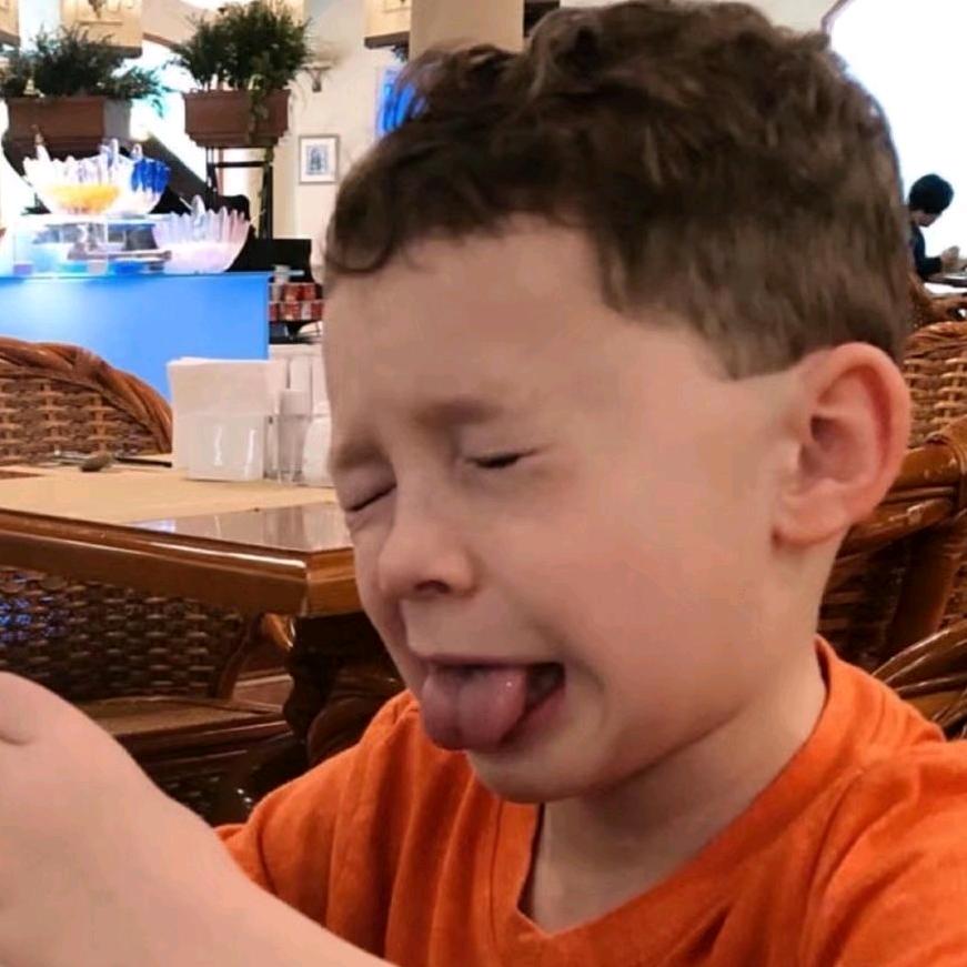 雷杰多奥特曼人间体