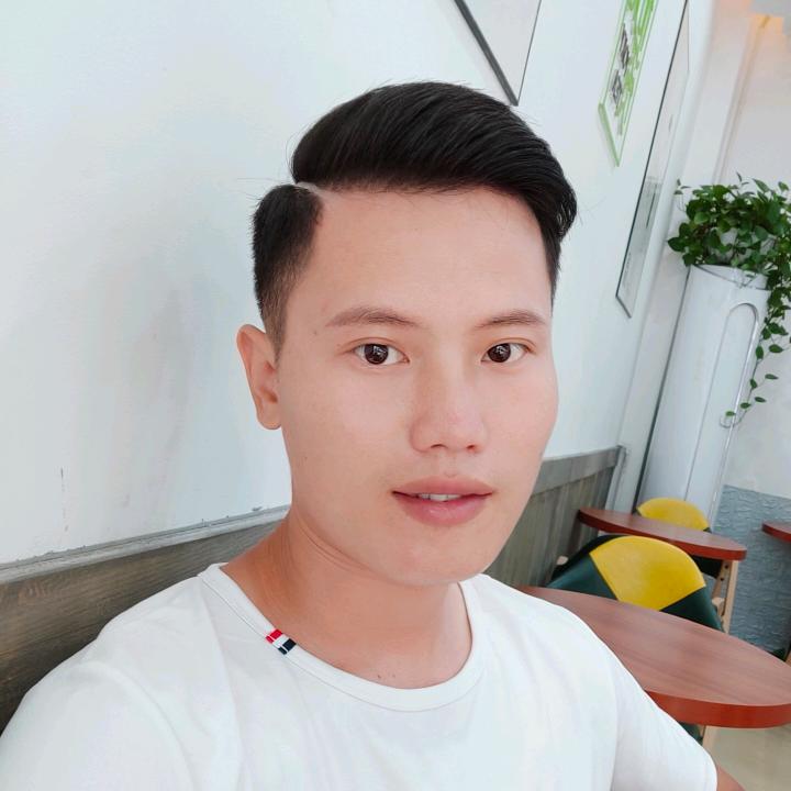 桂A旺仔教练