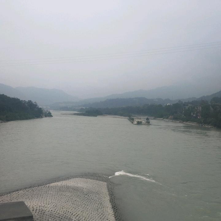 曙光在前