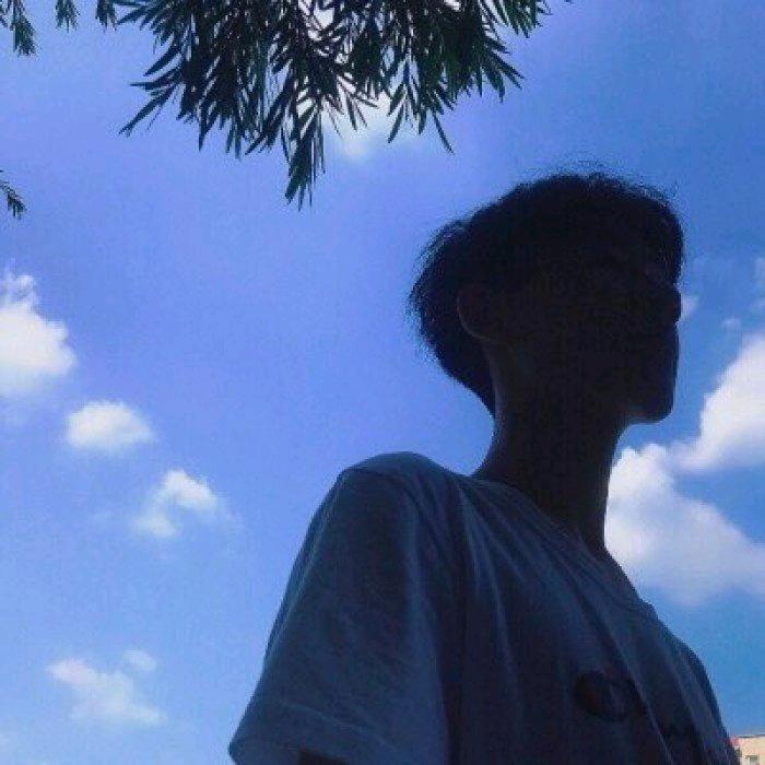 白茶与酒丶