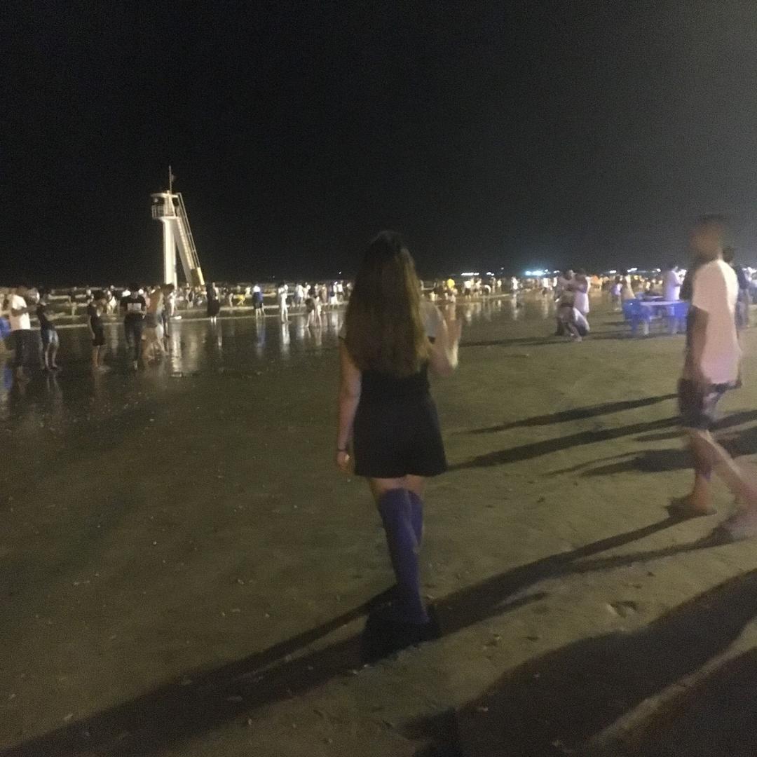 妹：天等县乐淘淘玩具店，宠物猫养殖店