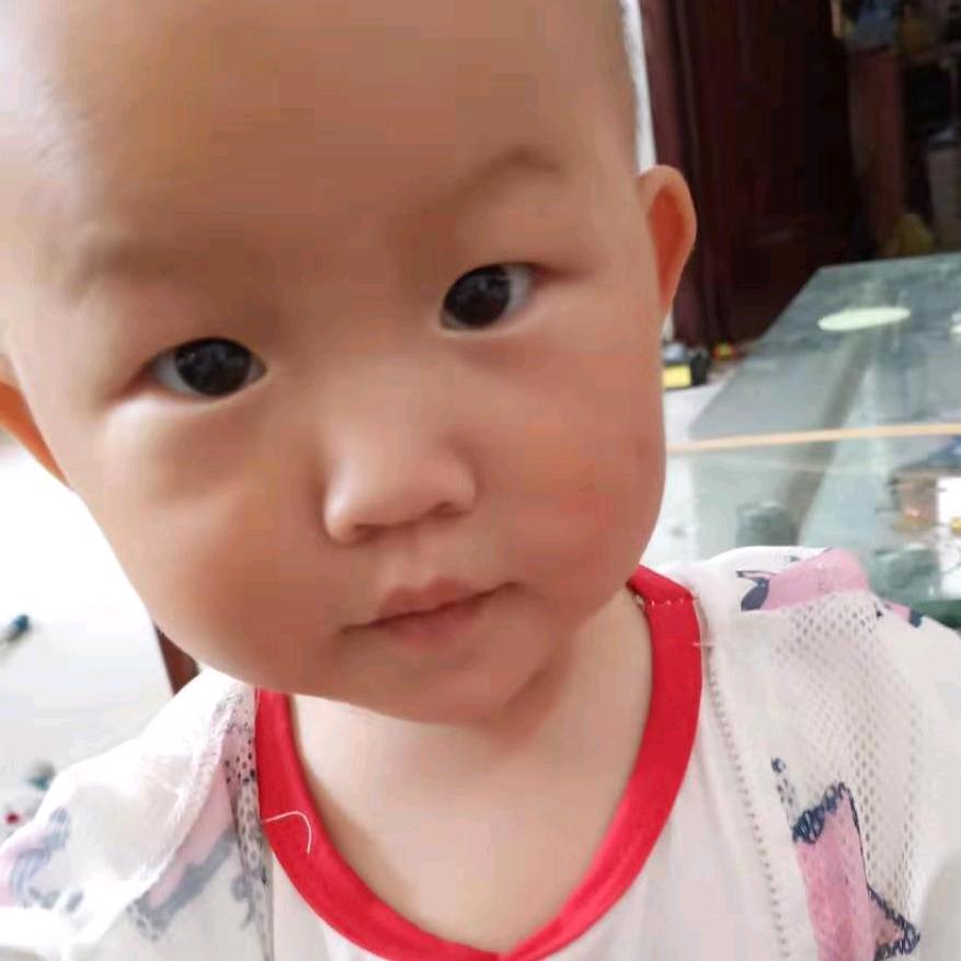 小墨墨