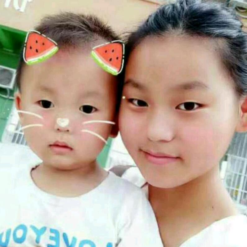 杨丽
