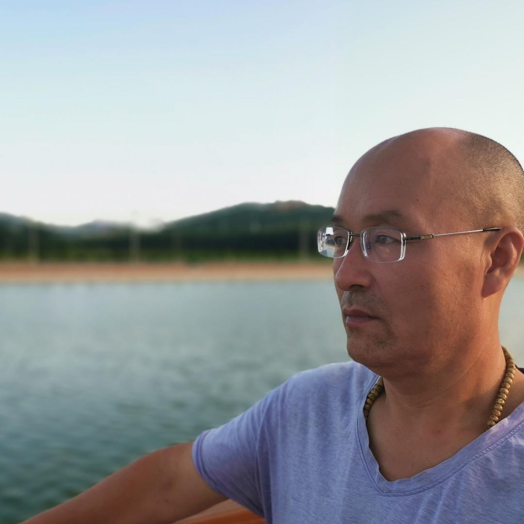 不荣e