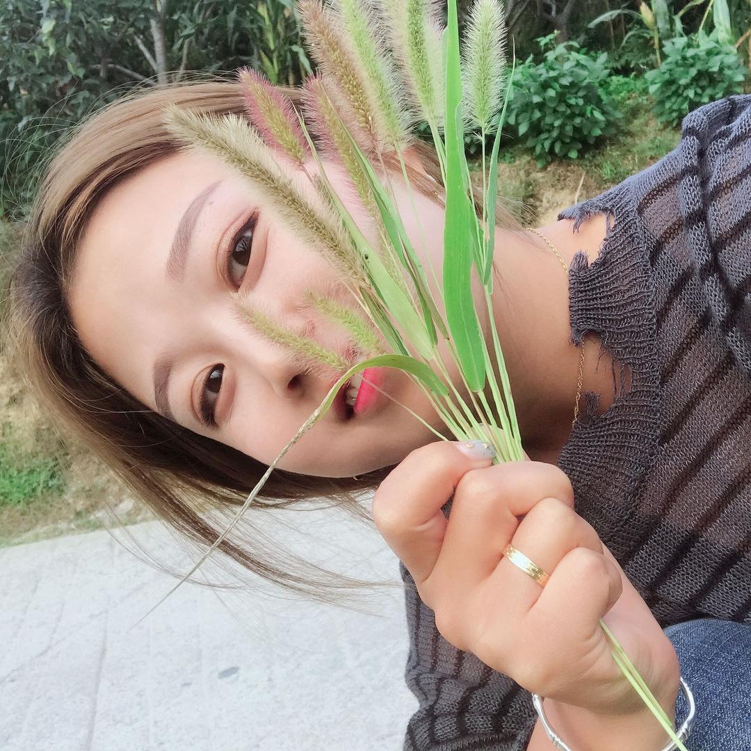 硒客吕幺妹儿