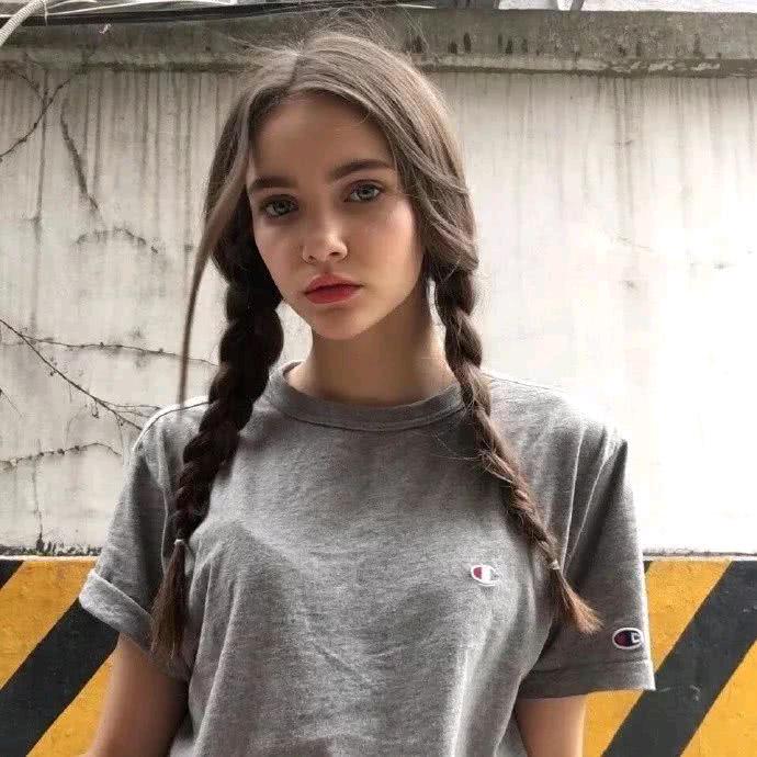 小鱼爱吃香菜