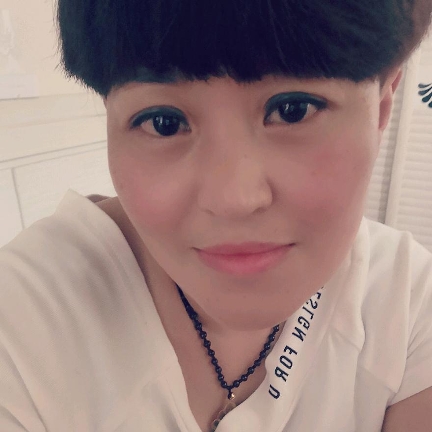 嗜钱如命