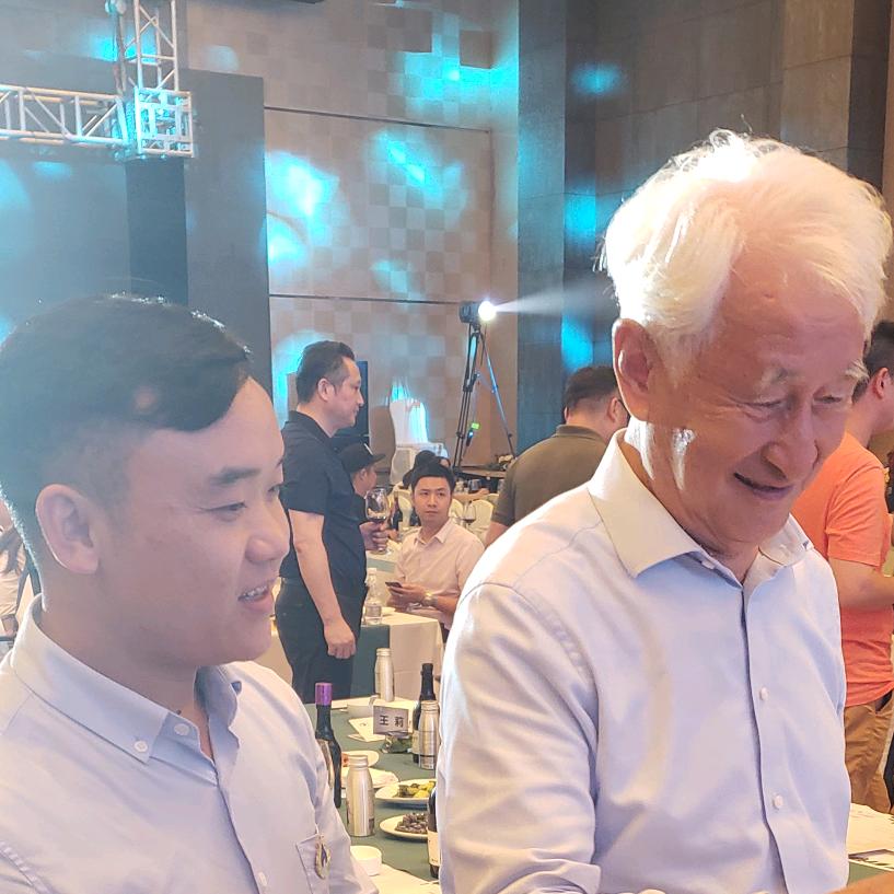 贵州茅台：小陈