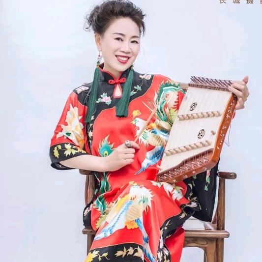 蓉蓉扬琴