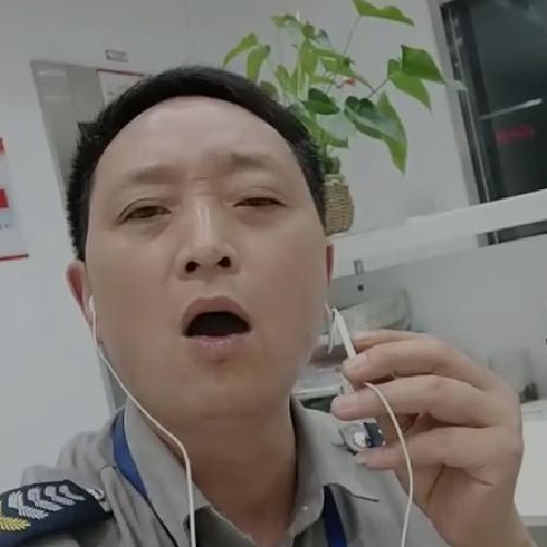 龙华