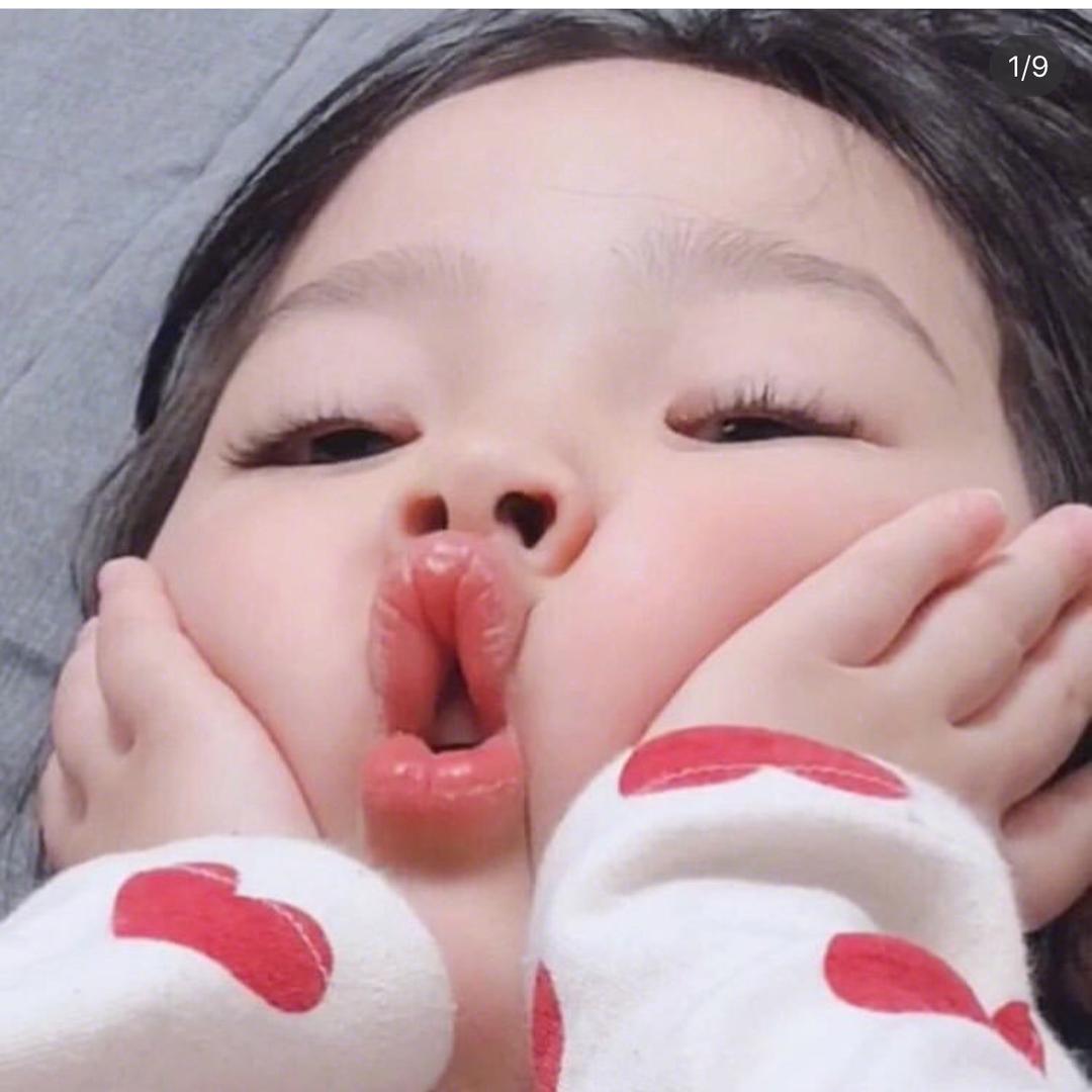 掉了颗兔牙🐰