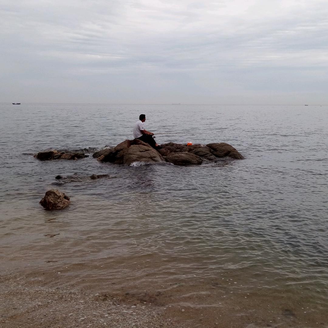 纪东