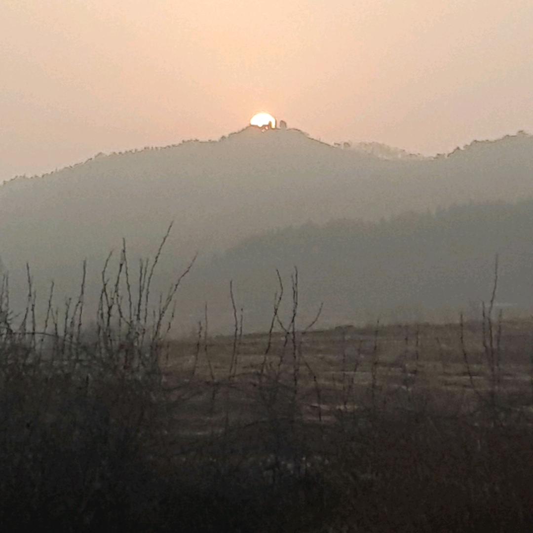 龍出雲