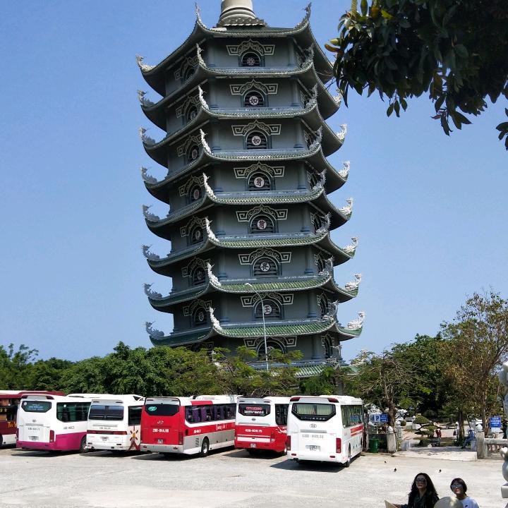 三