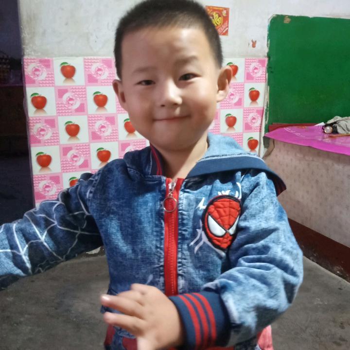 贺小花