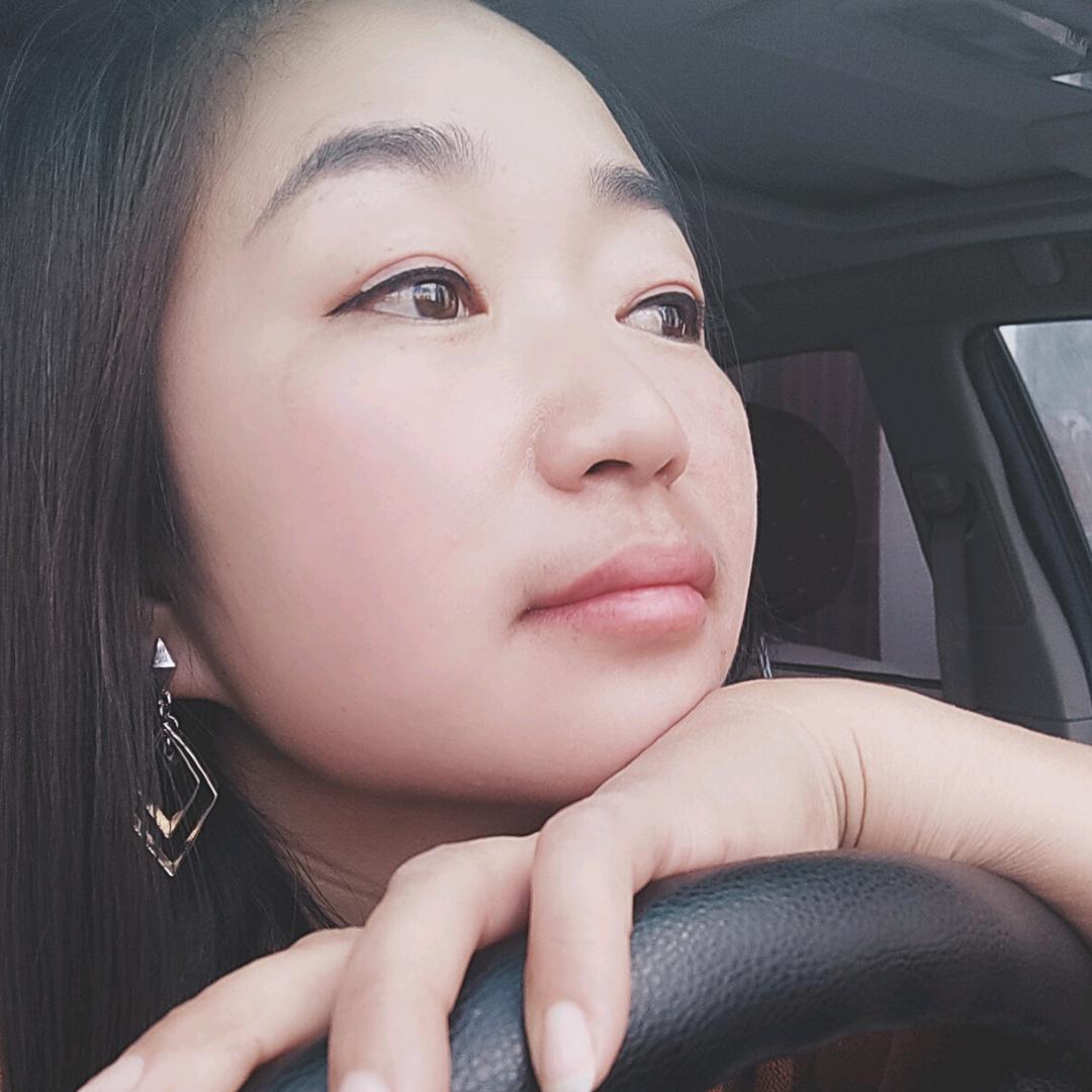 随风飘舞的女神