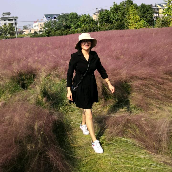 黄毛丫头