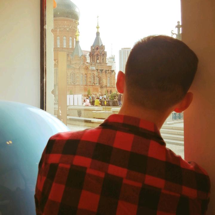 笨小孩(´▽｀)ノ♪