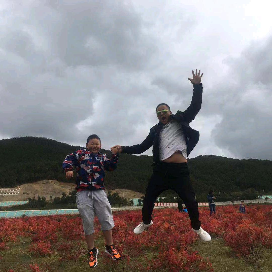 最后一次军礼（强哥）