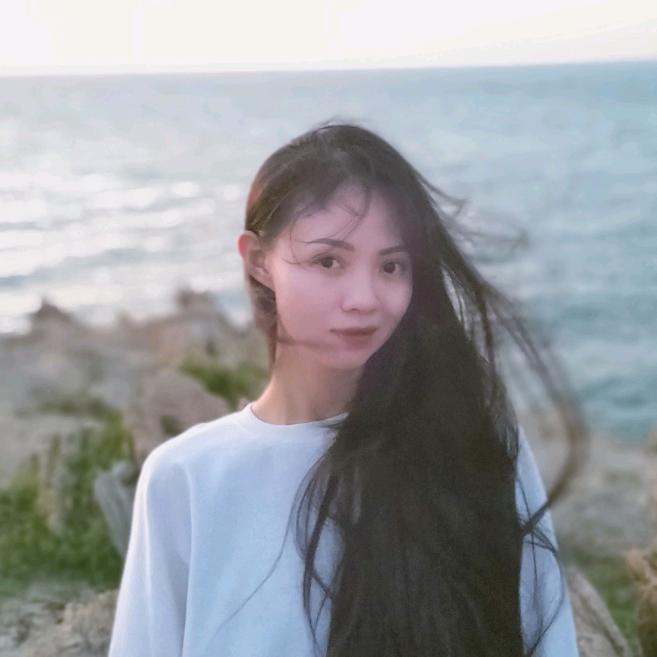骷髅小妞