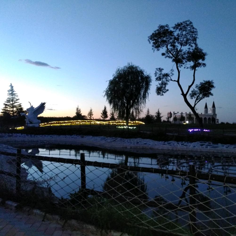 峰一样的