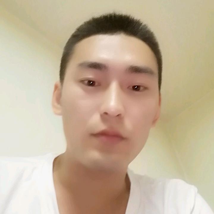 尹四辈汽车焊装夹具调试