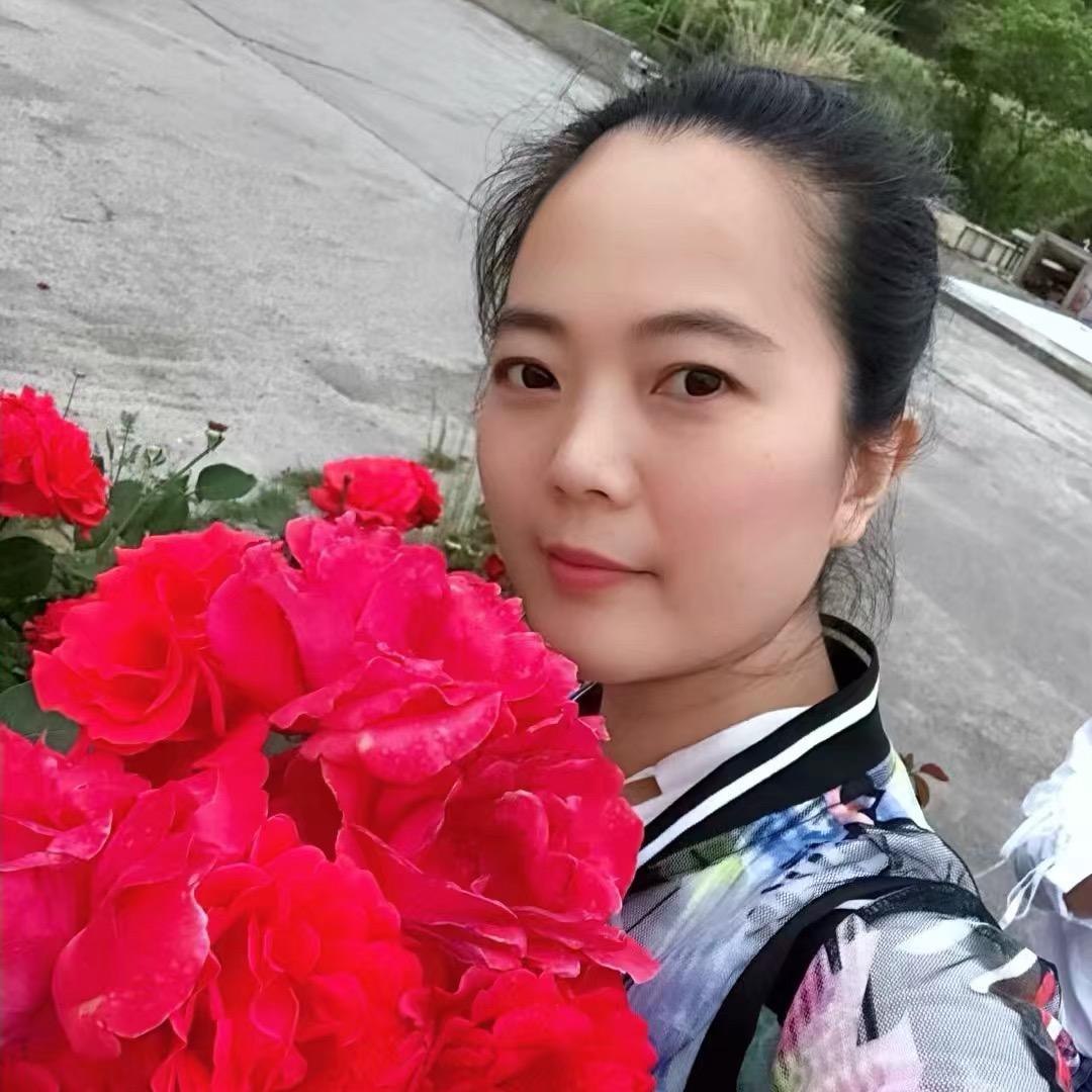 李洁