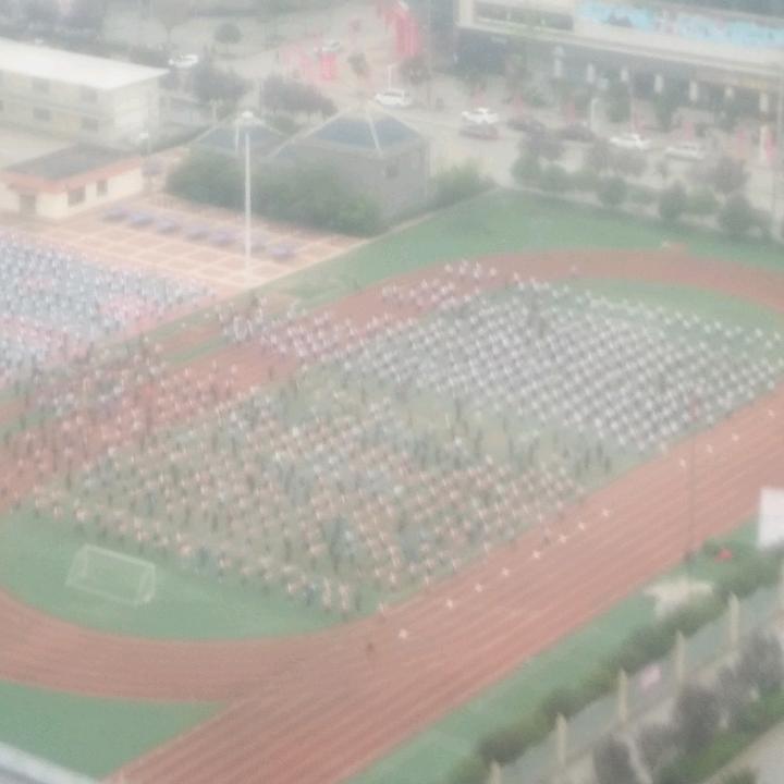 我们不是一类人