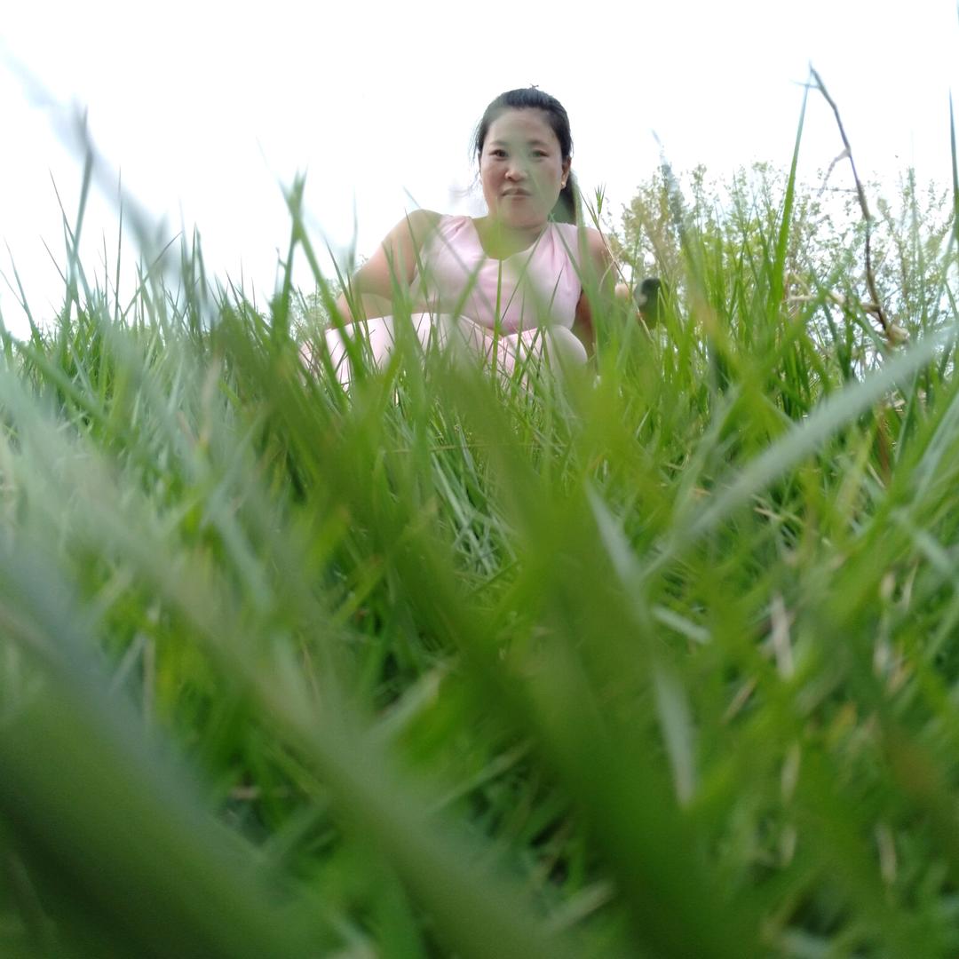 把伤心留给自己