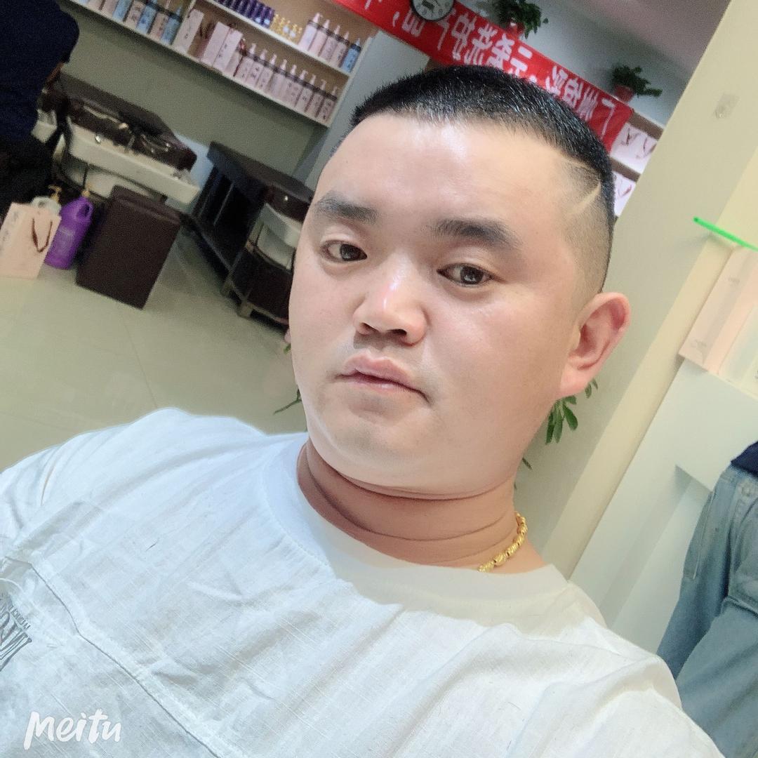 小崔