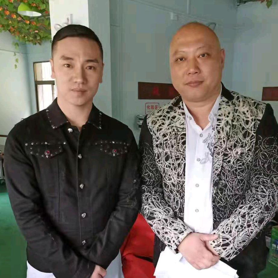 东北胖哥在西北