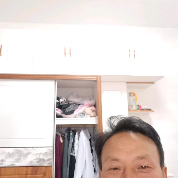 追求现实生活要加油！