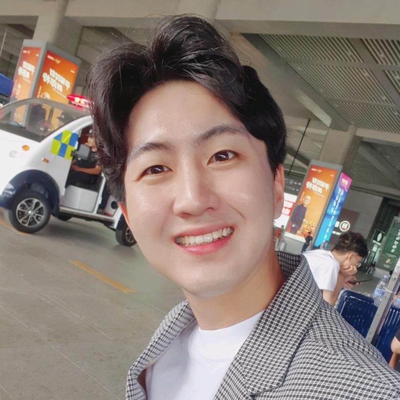 韩国白欧巴