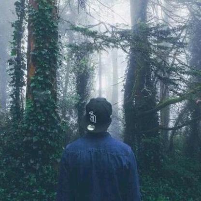 八月.Xx