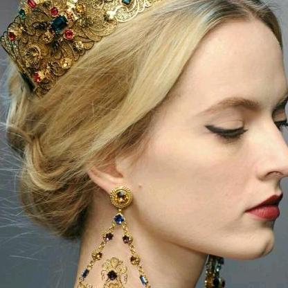 别低头皇冠会掉